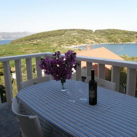 Διαμέρισμα In With Sea Views, Terrace, Air Conditioning, Wifi 3632-2 *