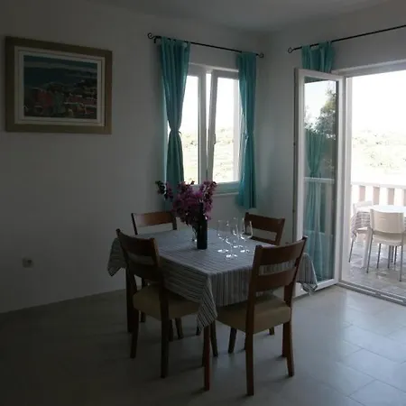 Διαμέρισμα In With Sea Views, Terrace, Air Conditioning, Wifi 3632-2